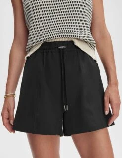 Varley Esmond Short 3" - Black