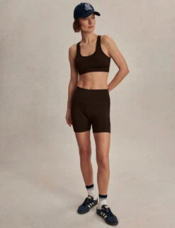 Varley FreeSoft High Waisted Short 5" - Coffee Bean 9 Varley FreeSoft High Waisted Short 5" - Coffee Bean -The Sports Edit Store varley freesoft hw short 5in coffee bean var03144 5 1