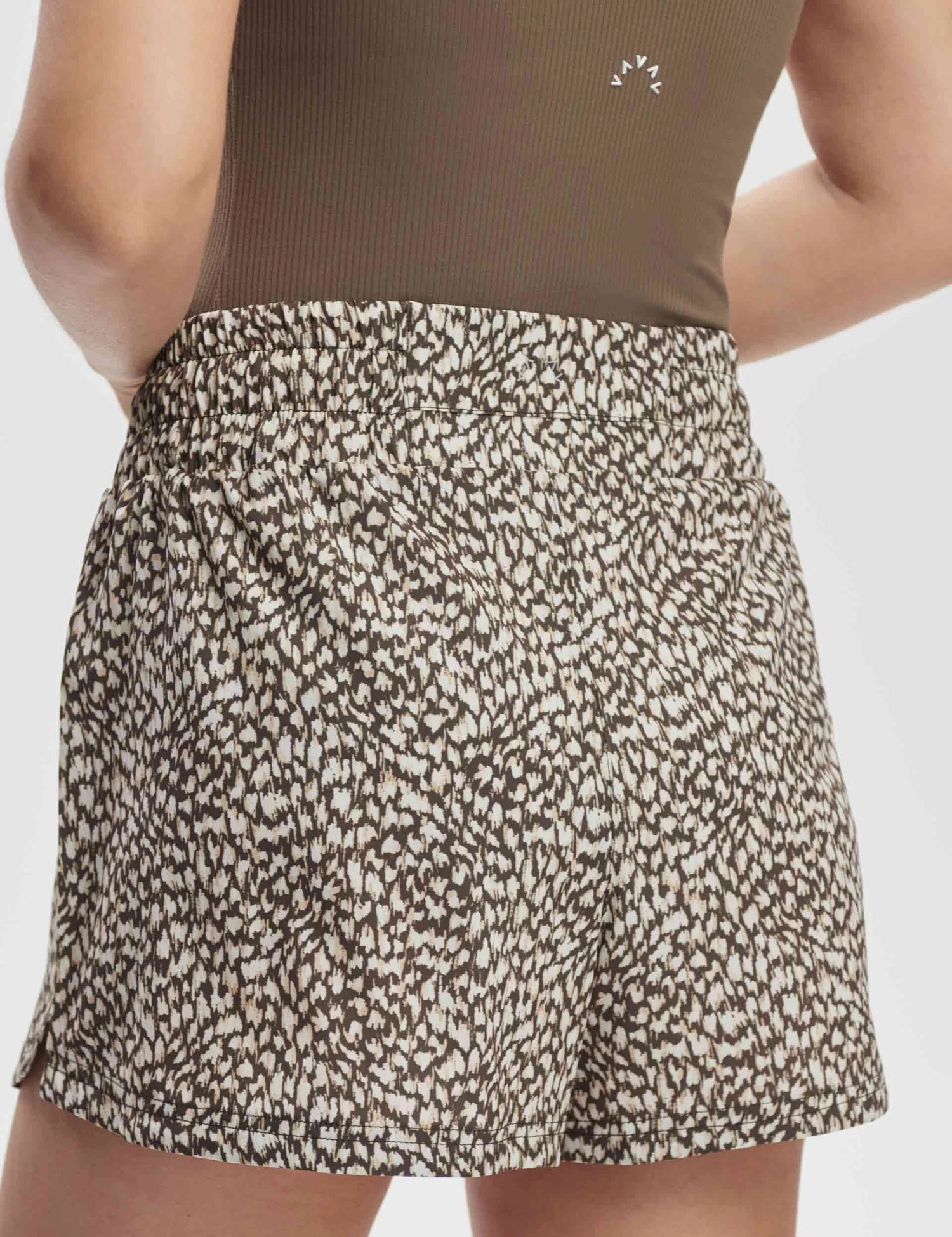 Varley Kallin Running Short 3" - Mottled Feather 5 Varley Kallin Running Short 3" - Mottled Feather - Image 3