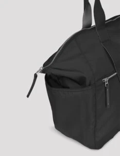 Varley Montlake Weekend Bag - Black 9 Varley Montlake Weekend Bag - Black -The Sports Edit Store varley montlake weekend bag black 3
