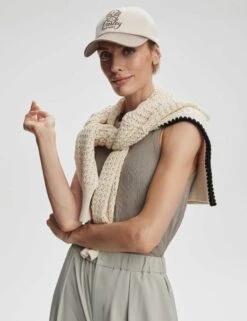 Varley Noa Club Cap - Birch -The Sports Edit Store varley noa club cap birch var01844 2