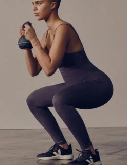 Veja Impala Jacquard Training Shoes - Black/Cream -The Sports Edit Store veja w impala jacquard trainers black cream IP142846 4