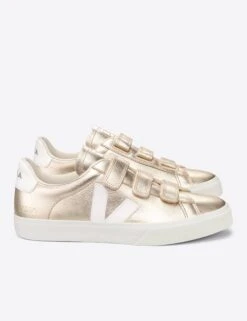 Veja Recife Leather Trainers - Platine White -The Sports Edit Store veja w recife leather trainers platine white RC052418 4