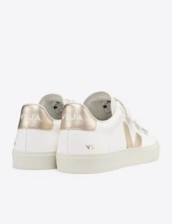 Veja Recife Leather Trainers - Extra-White Platine -The Sports Edit Store veja w recife trainers extra white platine RC052762 3