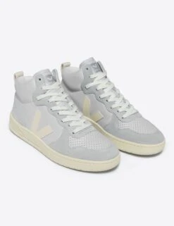 Veja V-15 Leather - Pearl Cashew -The Sports Edit Store veja w v 15 leather trainers pearl cashew VQ2003590 3
