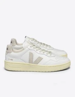 Veja V-90 Leather - White Natural 8 Veja V-90 Leather - White Natural -The Sports Edit Store veja w v 90 leather trainers white natural vd2003655 3