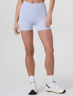 Vuori AllTheFeels Short - Lavender Mist