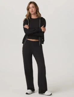 Vuori Halo Modern Straight Leg Pant - Solid Black -The Sports Edit Store vuori halo modern straight leg pant solid black vw4313sbk 3