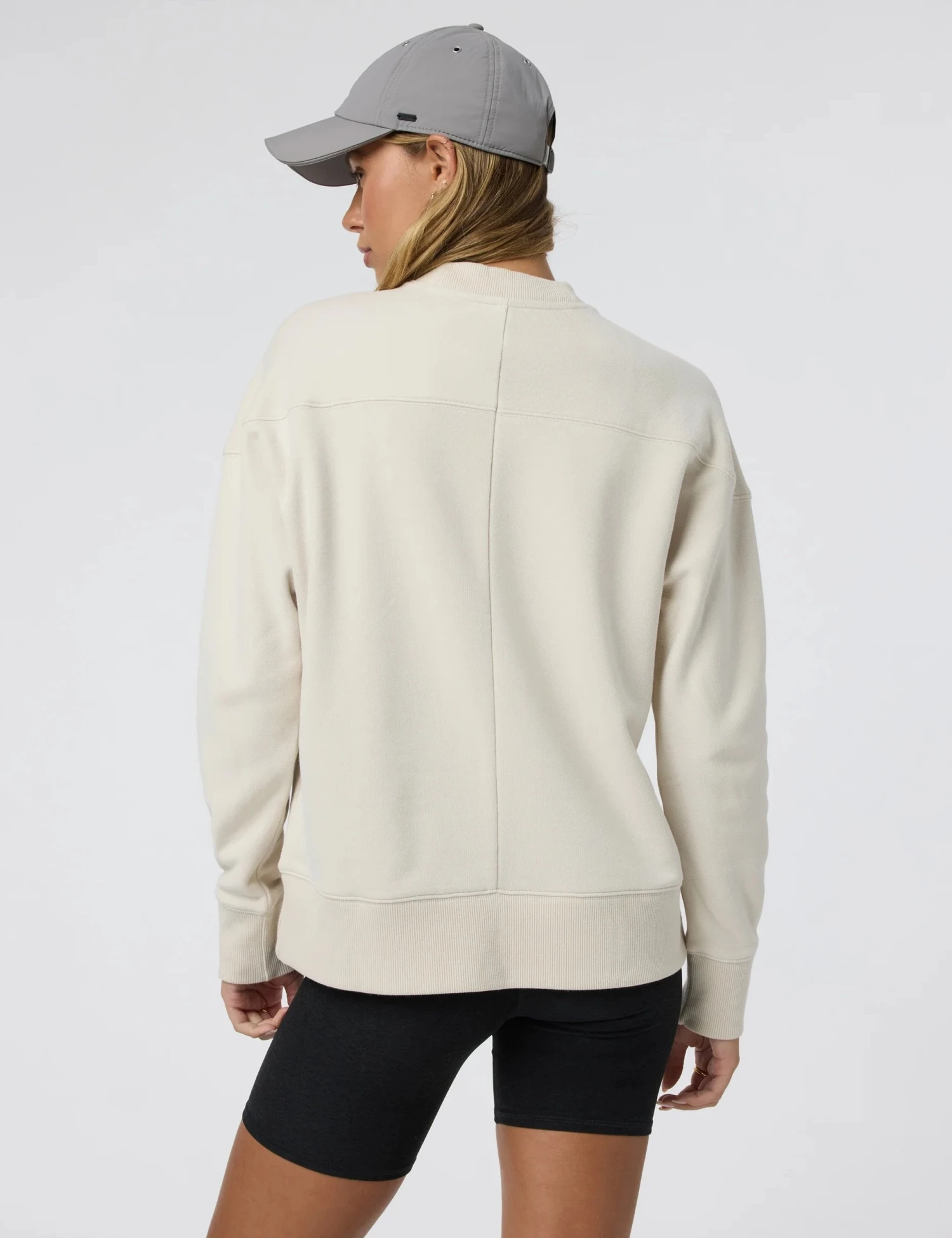 Vuori Sedona Weekender Crew - Bone 4 Vuori Sedona Weekender Crew - Bone - Image 2