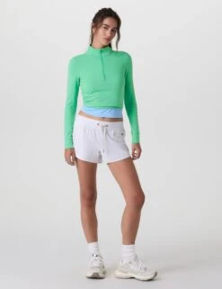 Vuori Studio Half Zip - Light Bergamot 13 Vuori Studio Half Zip - Light Bergamot -The Sports Edit Store vuori studio half zip light bergamot vw287lbg 6