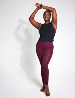 Crop It Tank - Black -The Sports Edit Store ymo crop it tank black 4